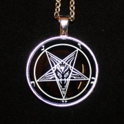 Přívěsek 3D Pentagram obrácený